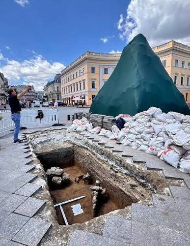 В Одесі відновили розкопки на Приморському бульварі